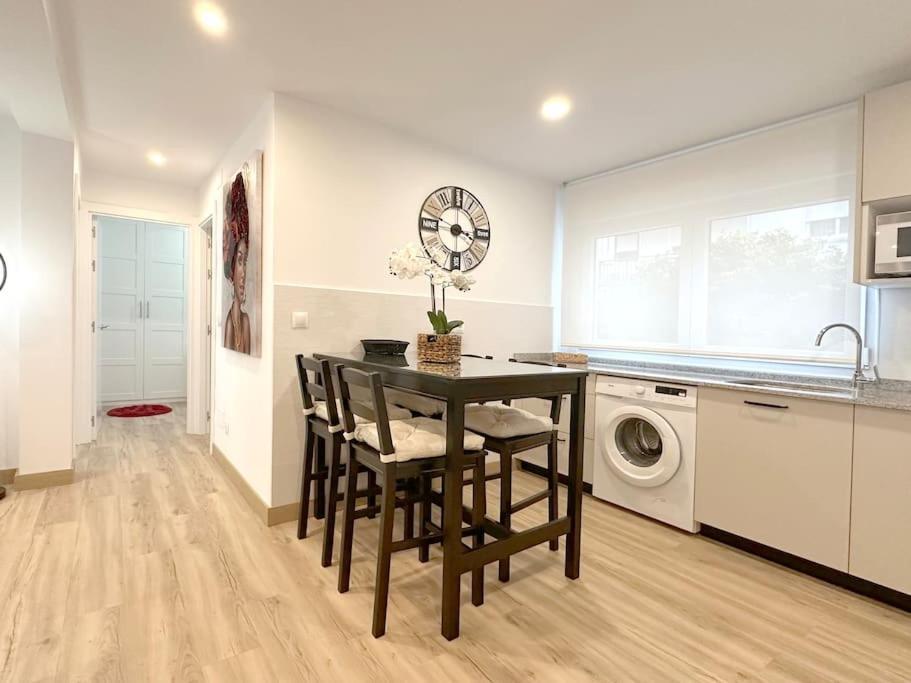 Apartamento Reformado En Santona Luaran gambar