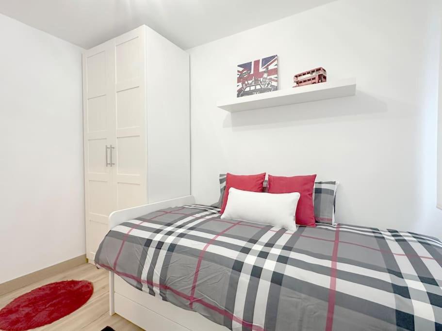 Apartamento Reformado En Santona Luaran gambar